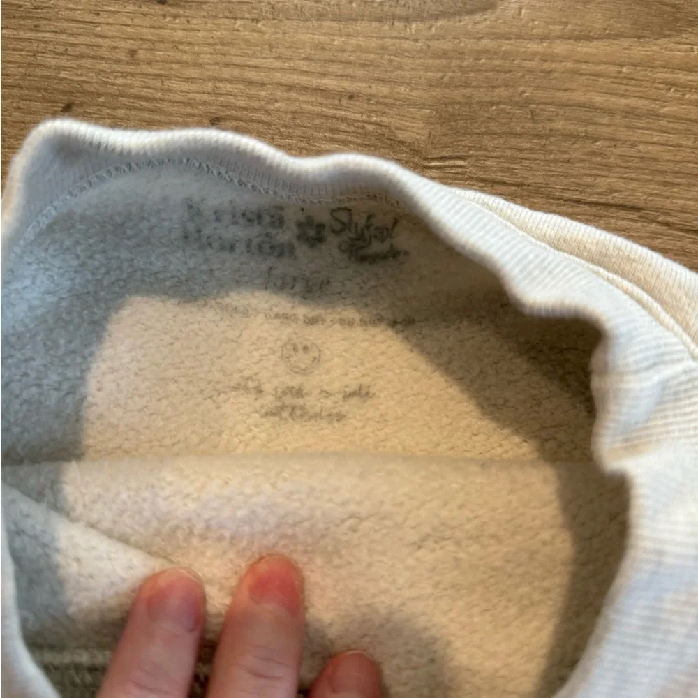 Hanes Gray and Pink Sweatshirt - Picture 3 of 3